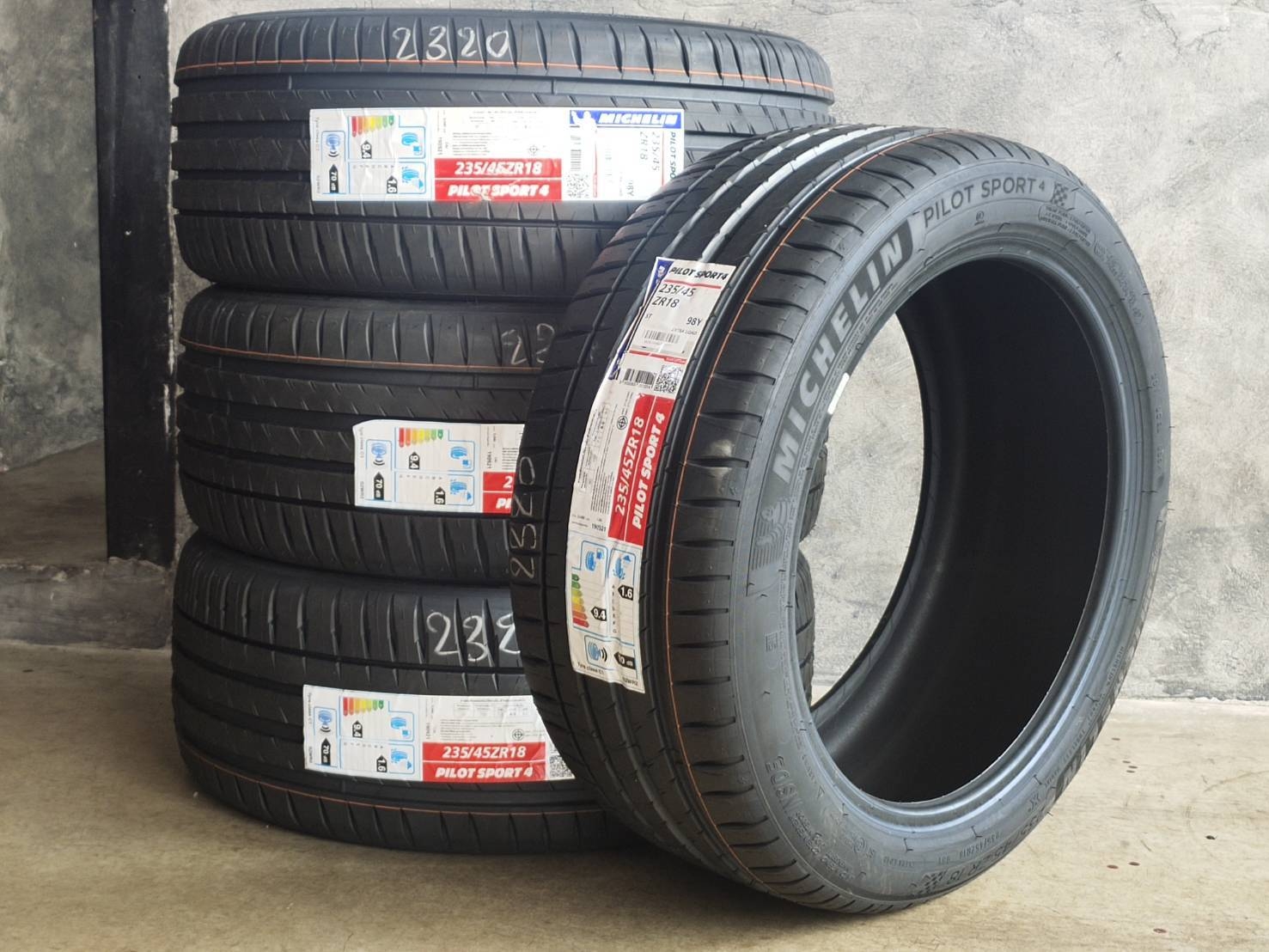 MICHELIN 235/45ZR18 PILOT SPORT4 ST 98Y