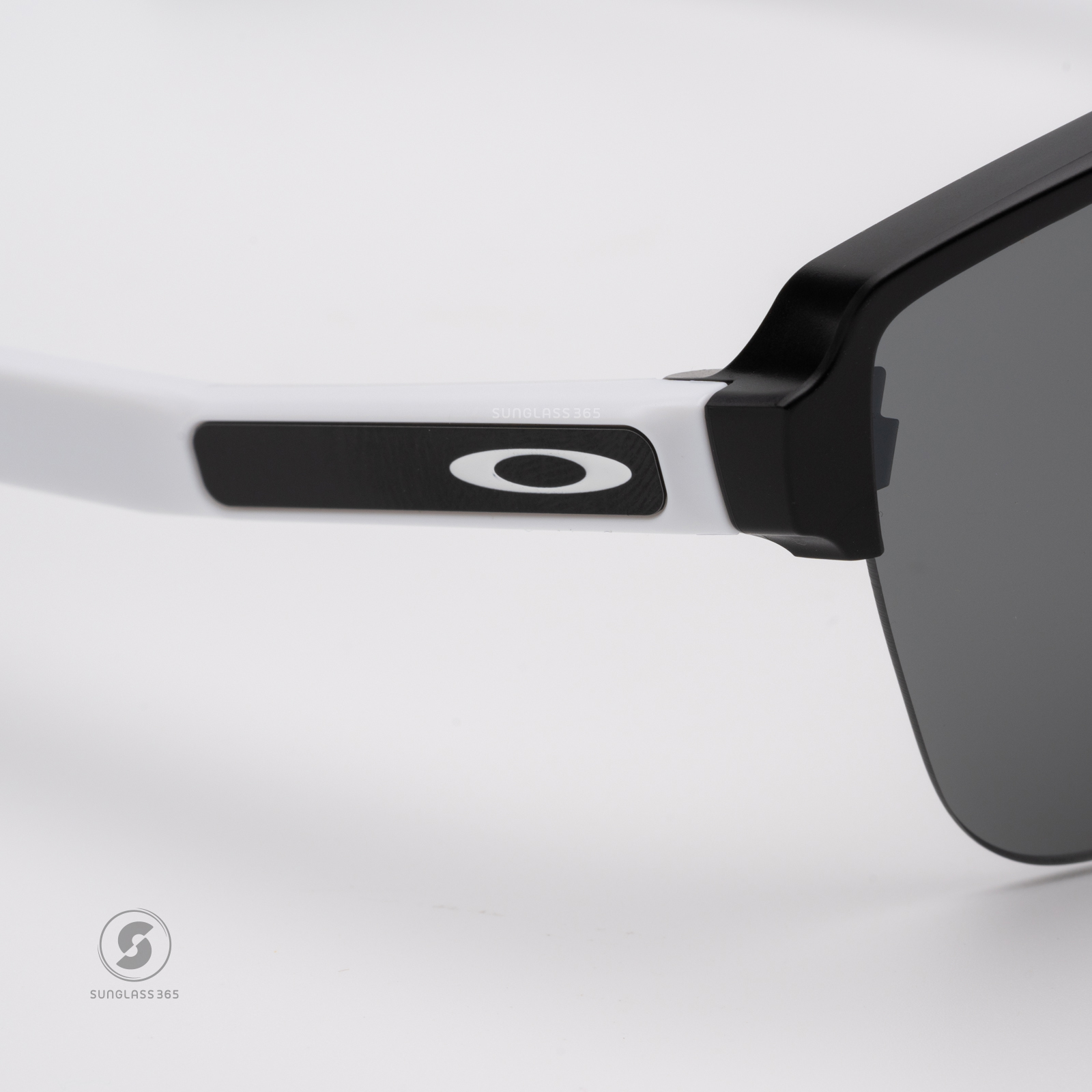 Oakley Corridor SQ OO9415-01 Matte Black Prizm Black