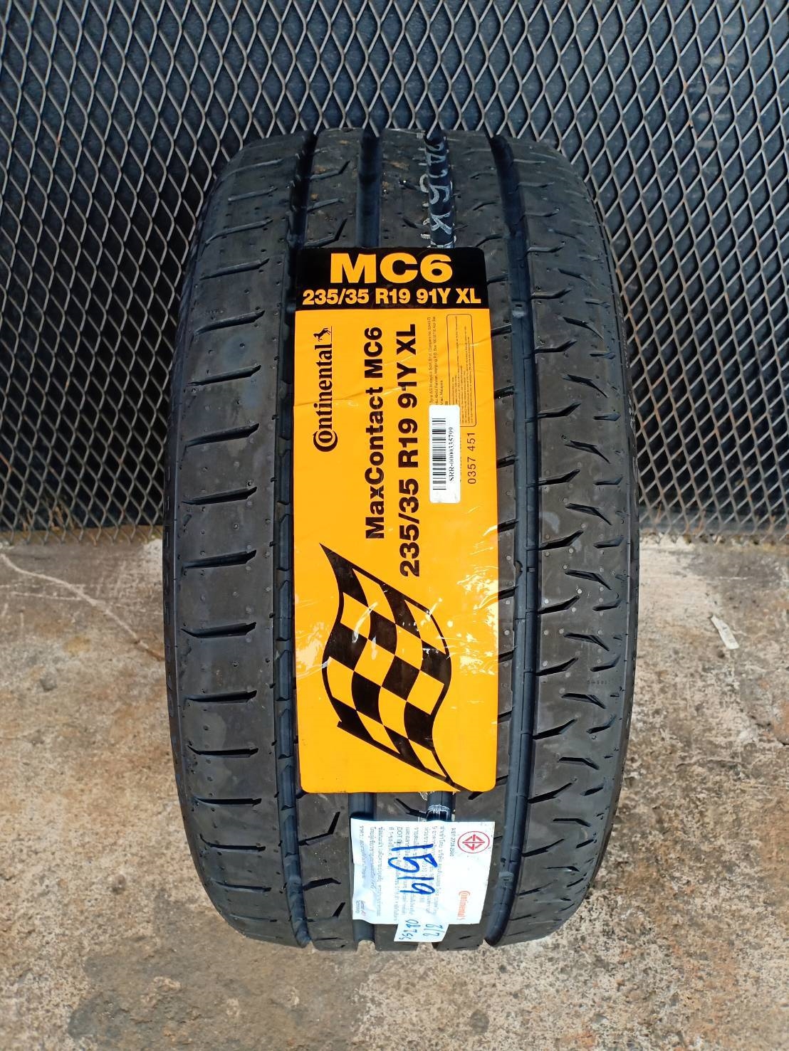 CONTINENTAL MC6 235/35-19 ปี19 ราคาส่ง