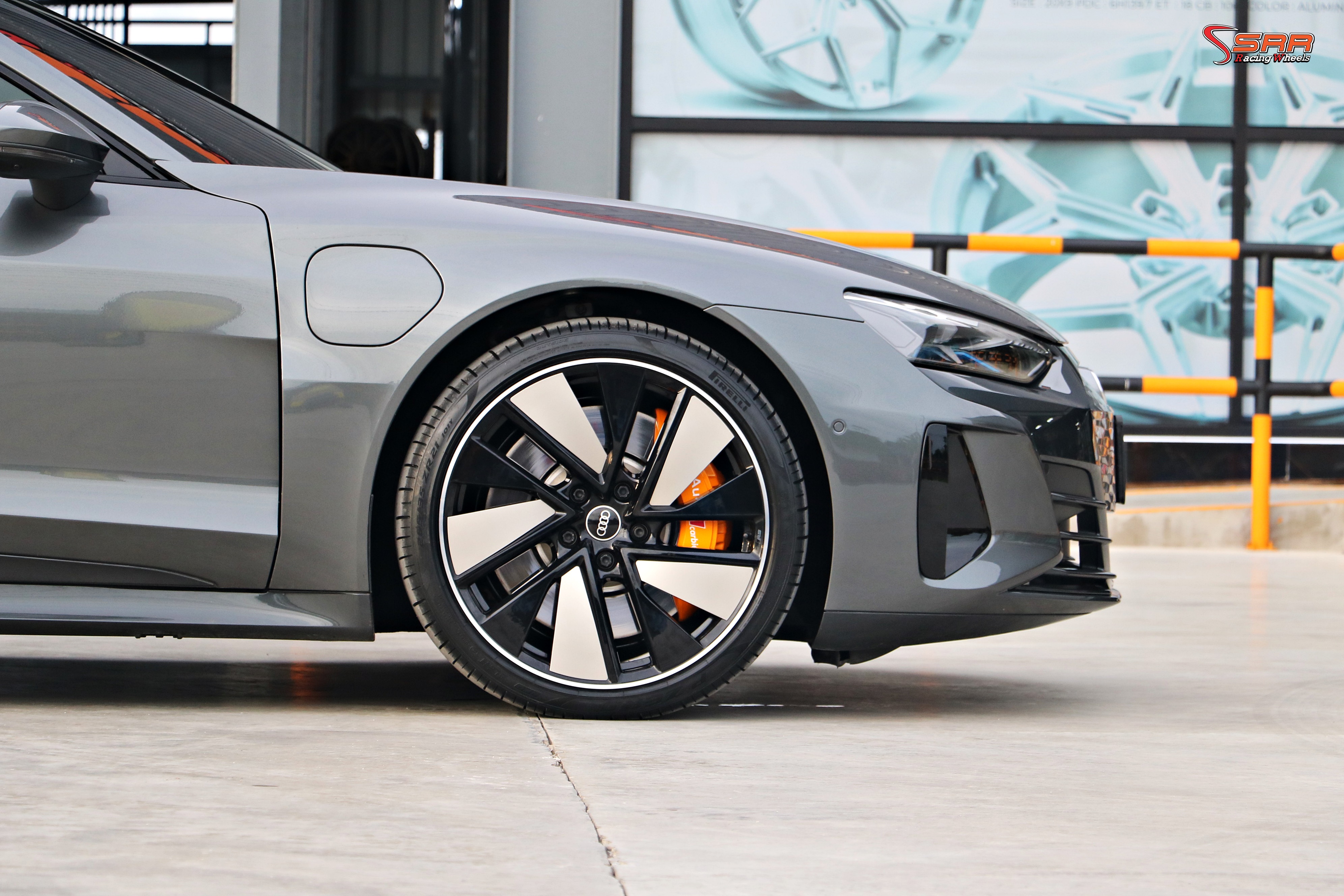 Pirelli Pzero PZ4 elt ปี24 ขอบ21