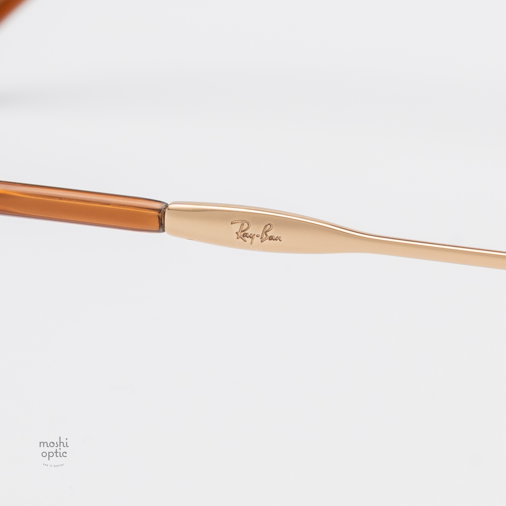 Ray-Ban RB3735 Bain Bridge 001/51 Arista Gold