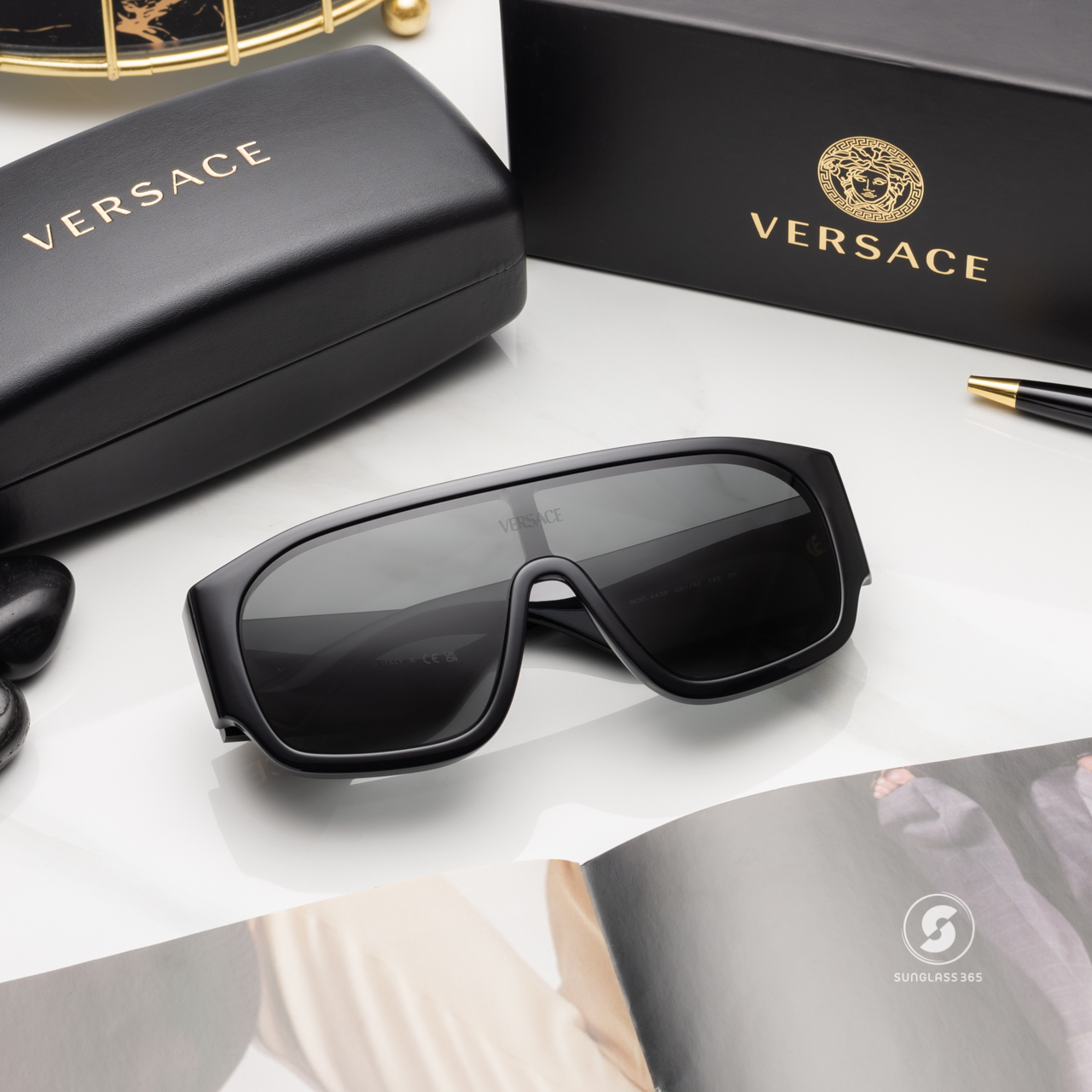 แว่นกันแดด Versace Logo Aviator VE4439 GB1/87