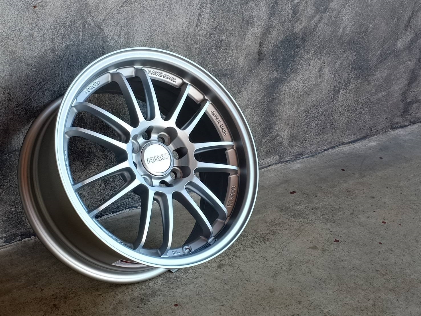 RE30 FLOWFORMING ล้อ AUTO OPTION ล้อเบา สินค้าราคาถูก