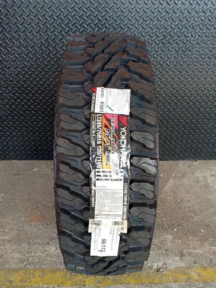 YOKOHAMA GEOLANDAR M/T G003 265/75-16 เส้น 5750 ปกติ 7900 ปี18