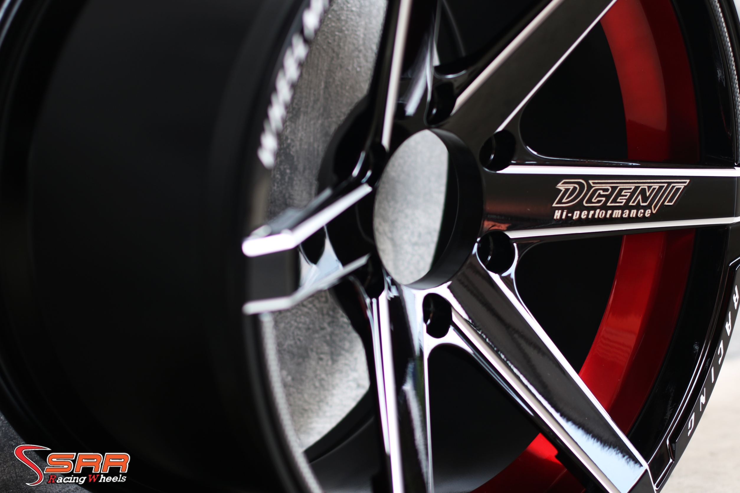 DCENTI STW777-II 18x9.5/10.5 6x139.7 ET+25