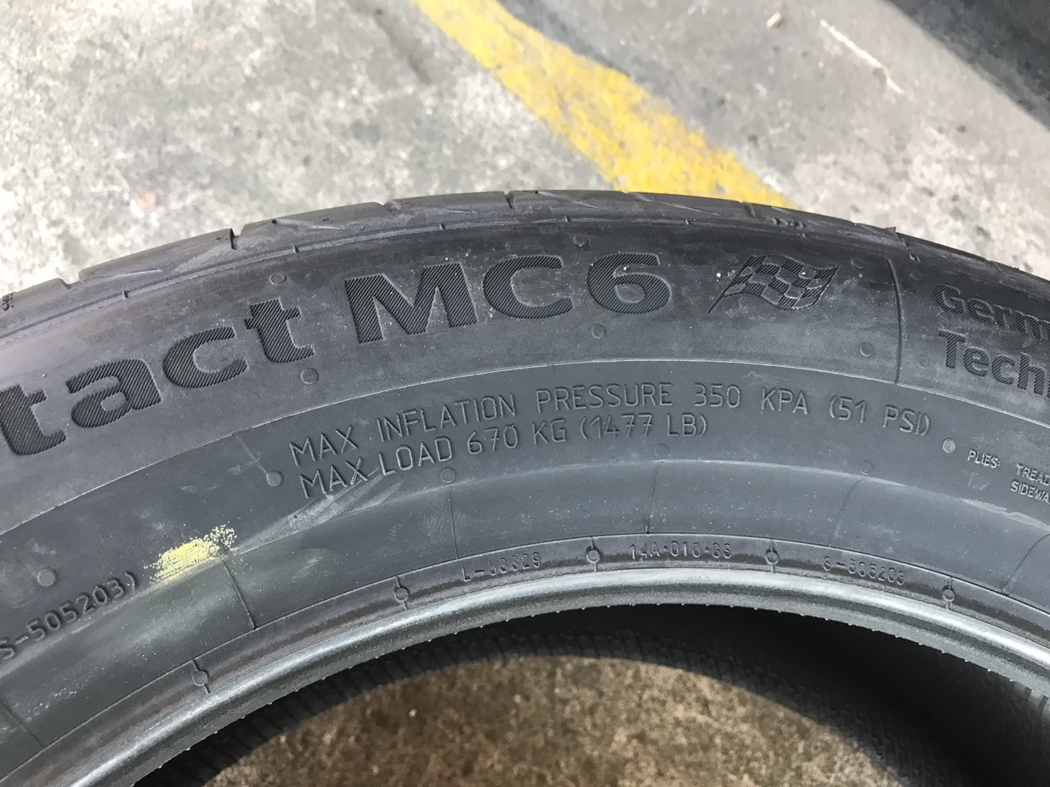 CONTINENTAL CONTACT MC6 215-55-17 ซื้อ2 แถม 2