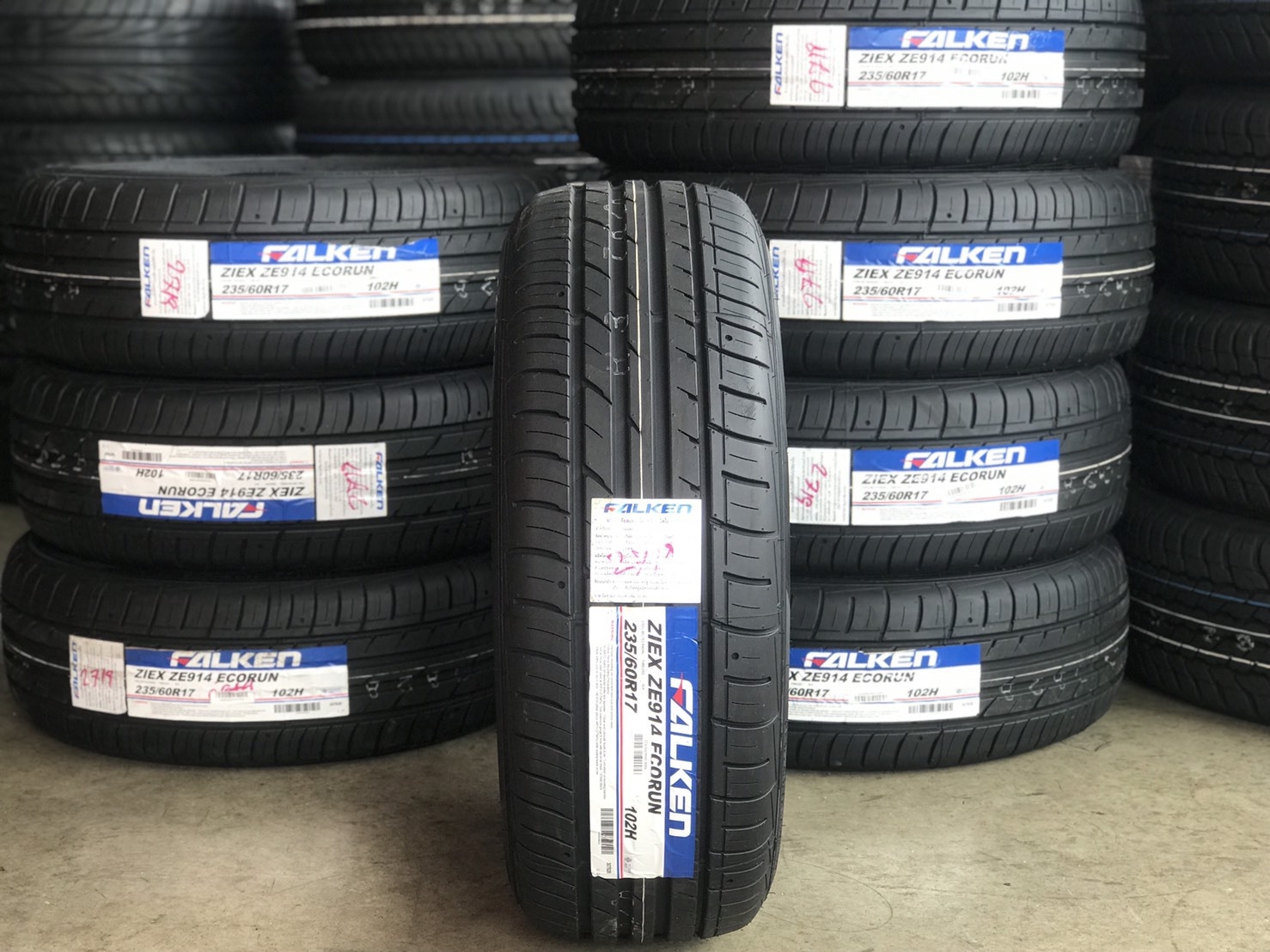 FALKEN ZE914 235/60-17 ปี19 ยางตรงรุ่น สำหรับ CAPTIVA