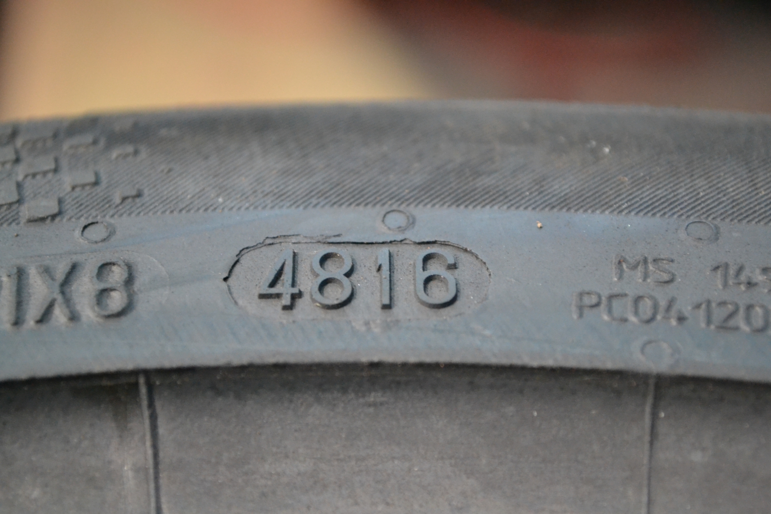 ยางใหม่ ค้างปี CONTINENTAL MC5 205/45-16 ยางปี16 ลดราคากว่า 50%