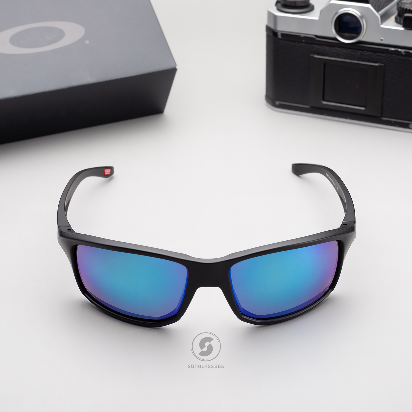 Oakley OO9449-12 Gibston Prizm Sapphire Iridium Polarized
