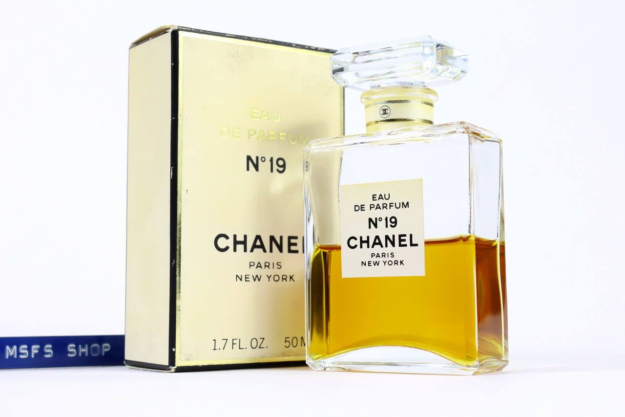 [Vintage] 🌟 CHANEL N°19 EDP 50ml ป้าย Paris New-York จุกแก้ว แบบแต้ม - น้ำหอม Vintage