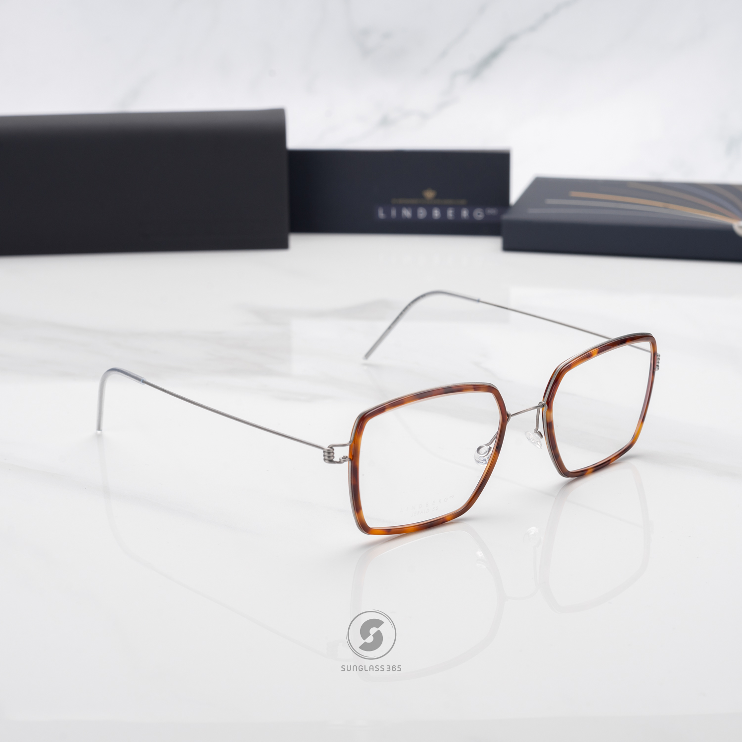 แว่นสายตา Lindberg Air Titanium Rim 003 13C87 Jerald 10