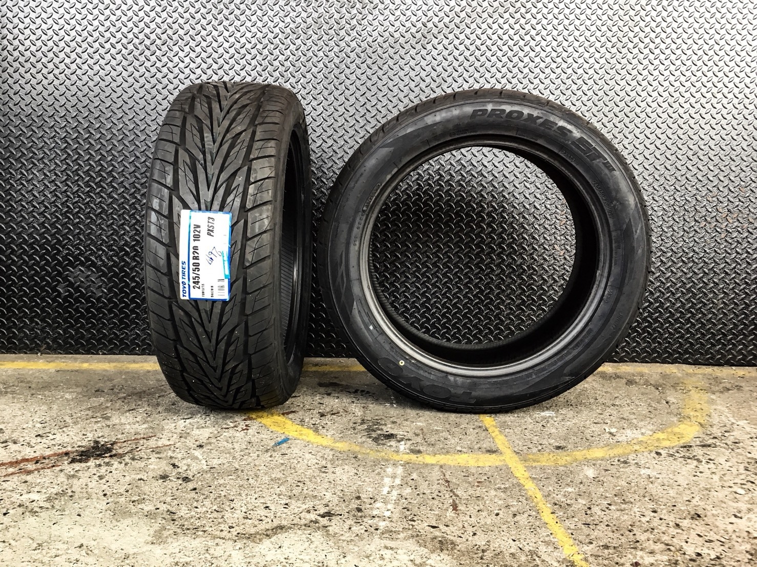 TOYO 245/50R20 PROXES ST3 ลดราคา 25%