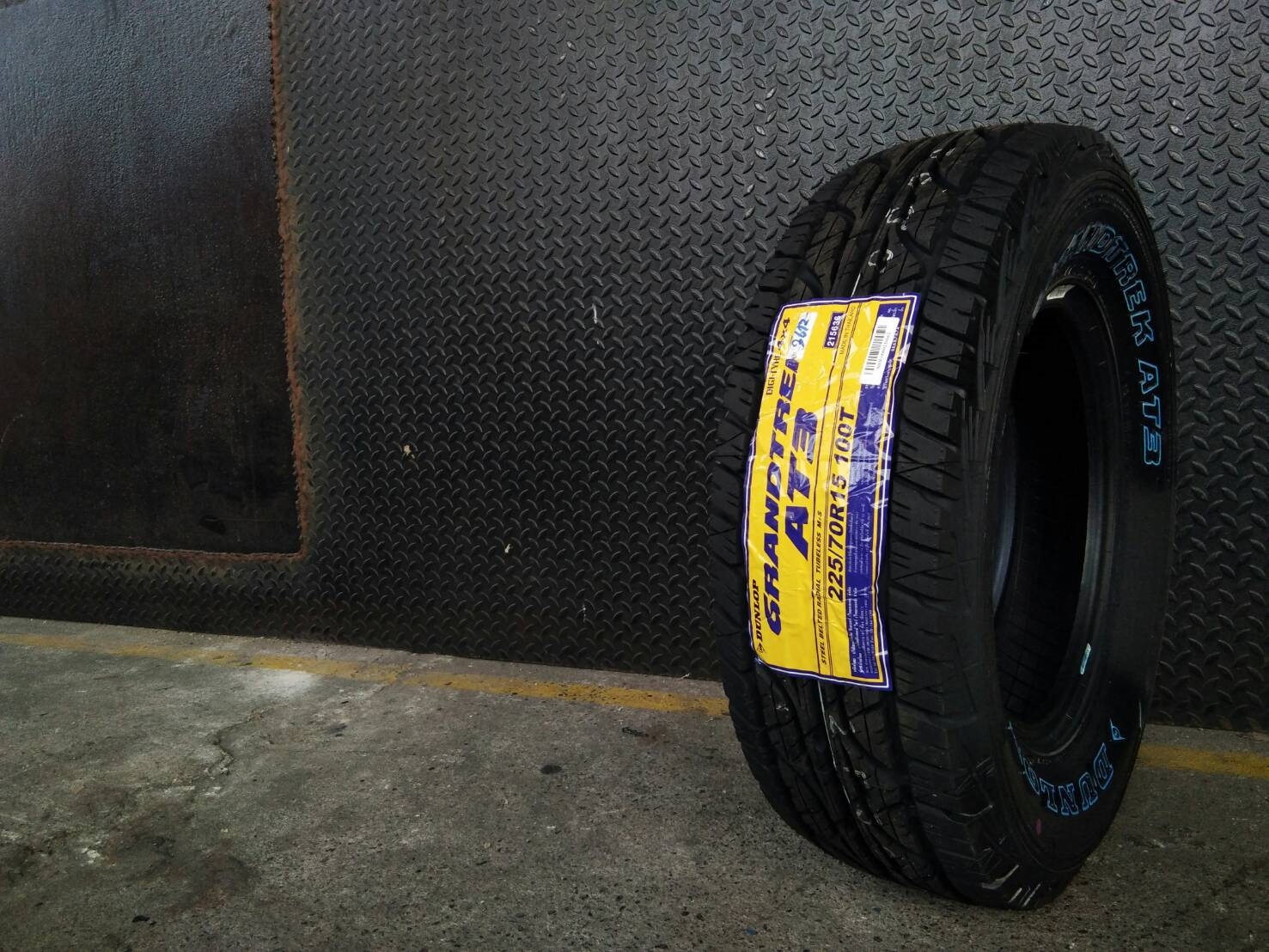 DUNLOP GRANDTREAK AT3 225w70s15 ซื้อ2แถม2 ราคาคุ้ม