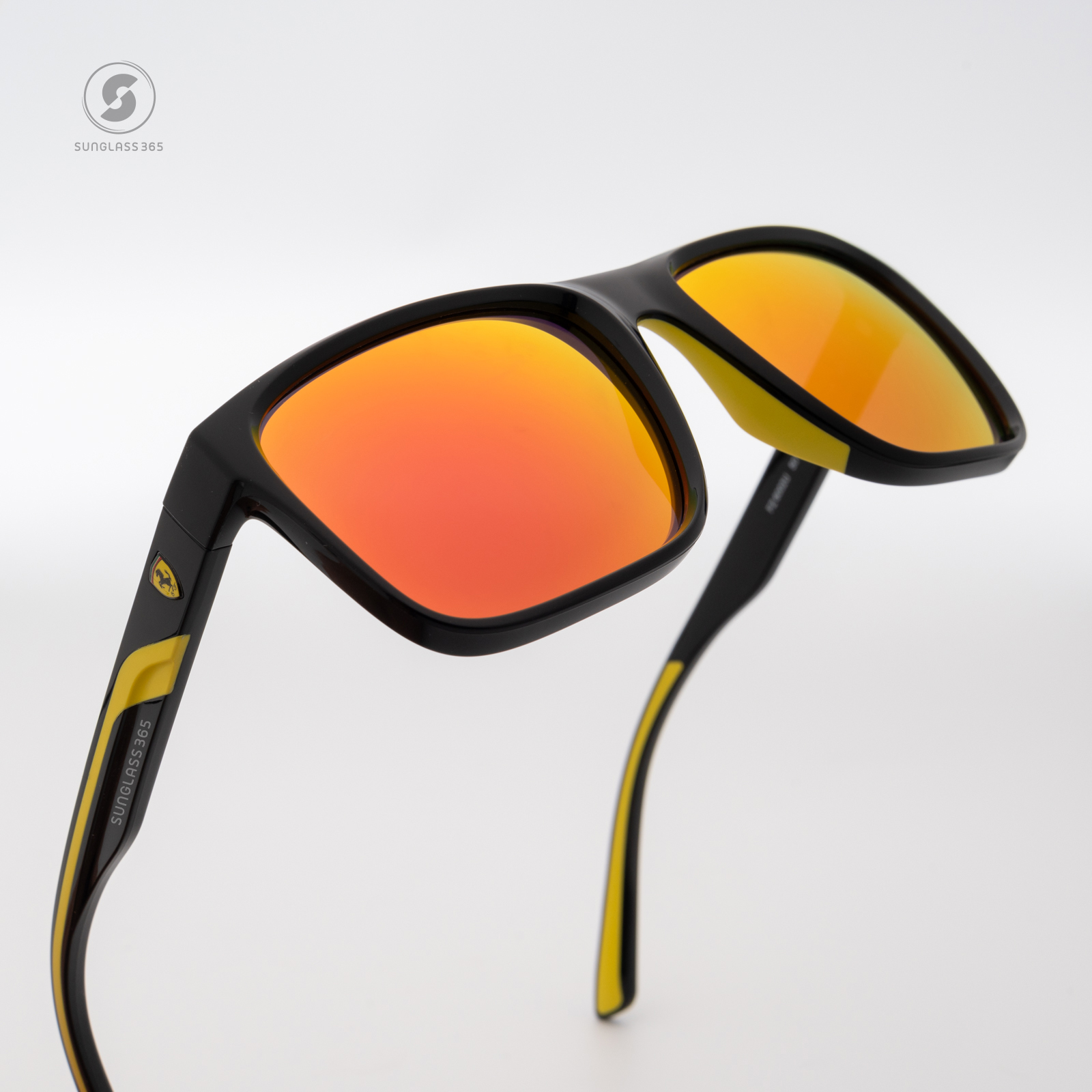 แว่นกันแดด Scuderia Ferrari FZ6002U 501/6Q