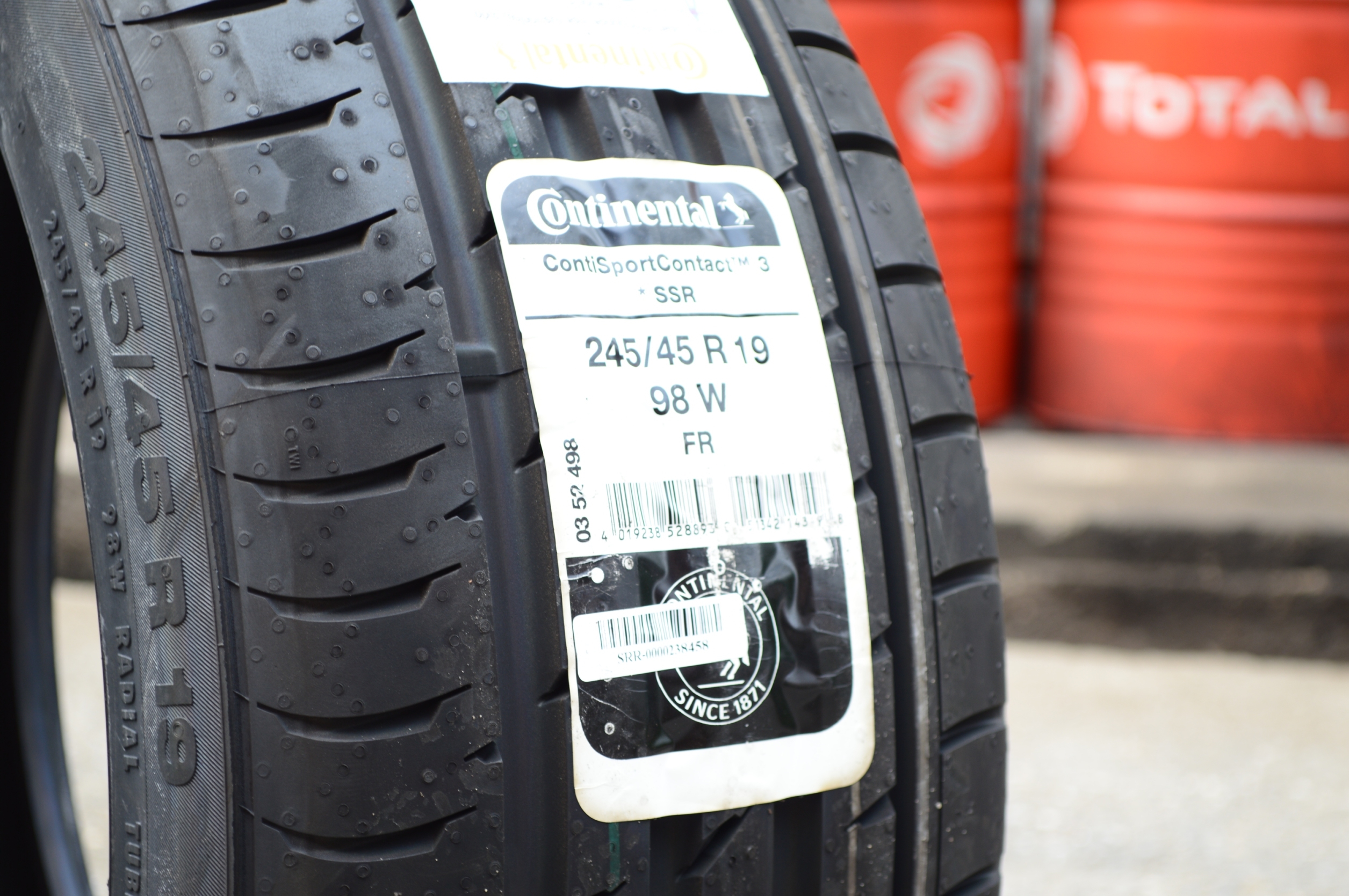 CONTINENTAL CONTISPORT CONTACT3 SSR RFT 245/45-19 เส้น 6800 ปี16 ปกติ12500