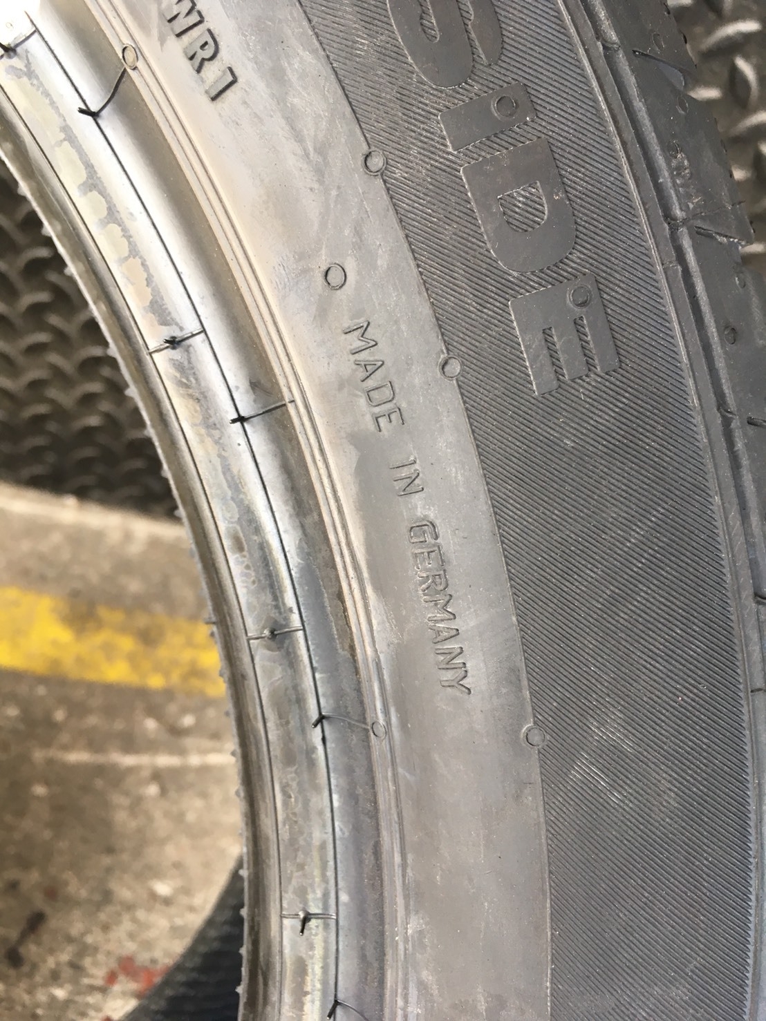 CONTINENTAL CONTISPORT CONTACT3 SSR 275-40-18 เส้น14500