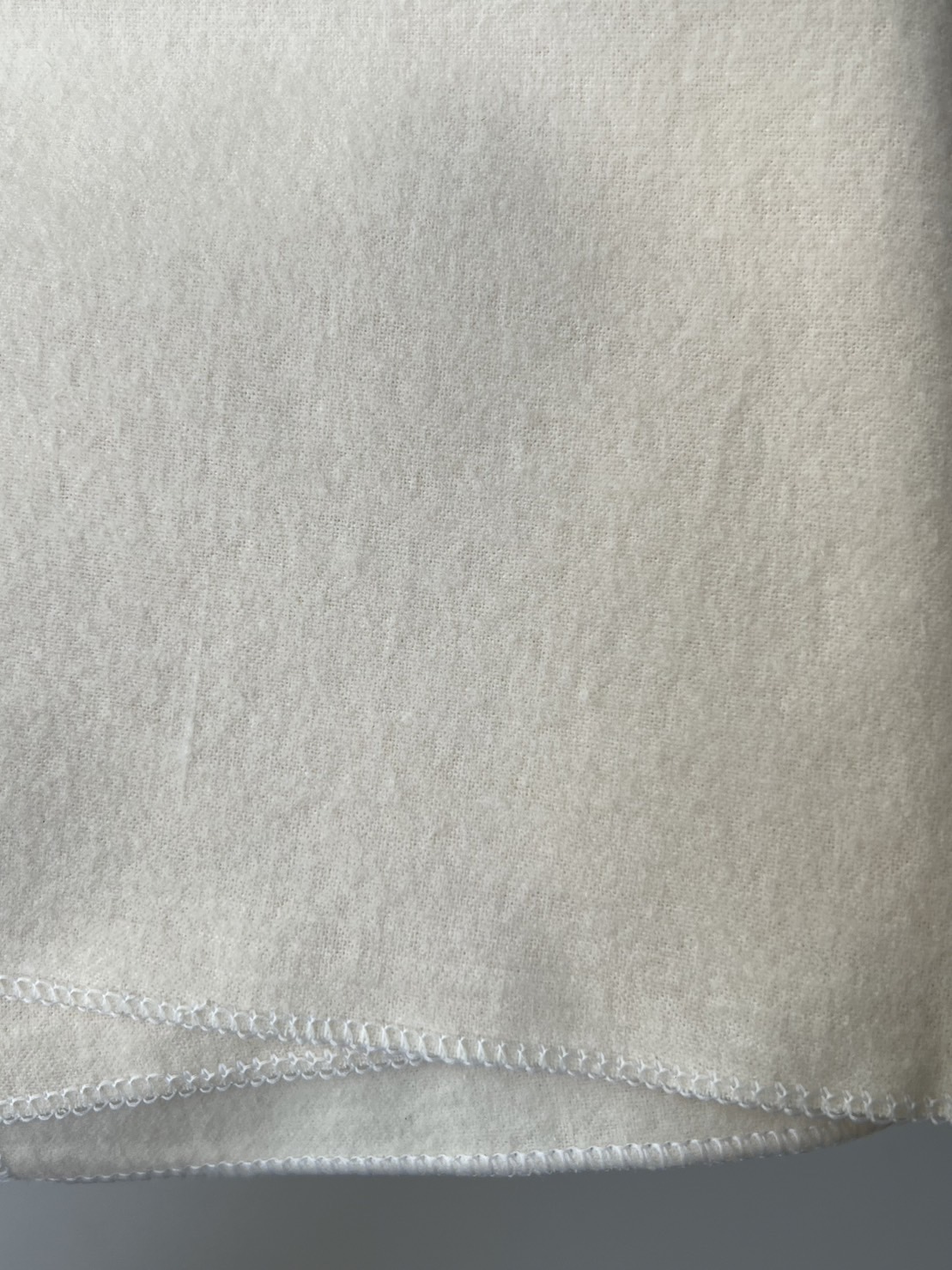 ผ้าสำลีคุณภาพสูง สำหรับเช็ดกระเป๋า รองเท้า เนื้อนุ่ม ซักทำความสะอาดได้ ขนาด 11 * 11 นิ้ว ราคา/1ผืน