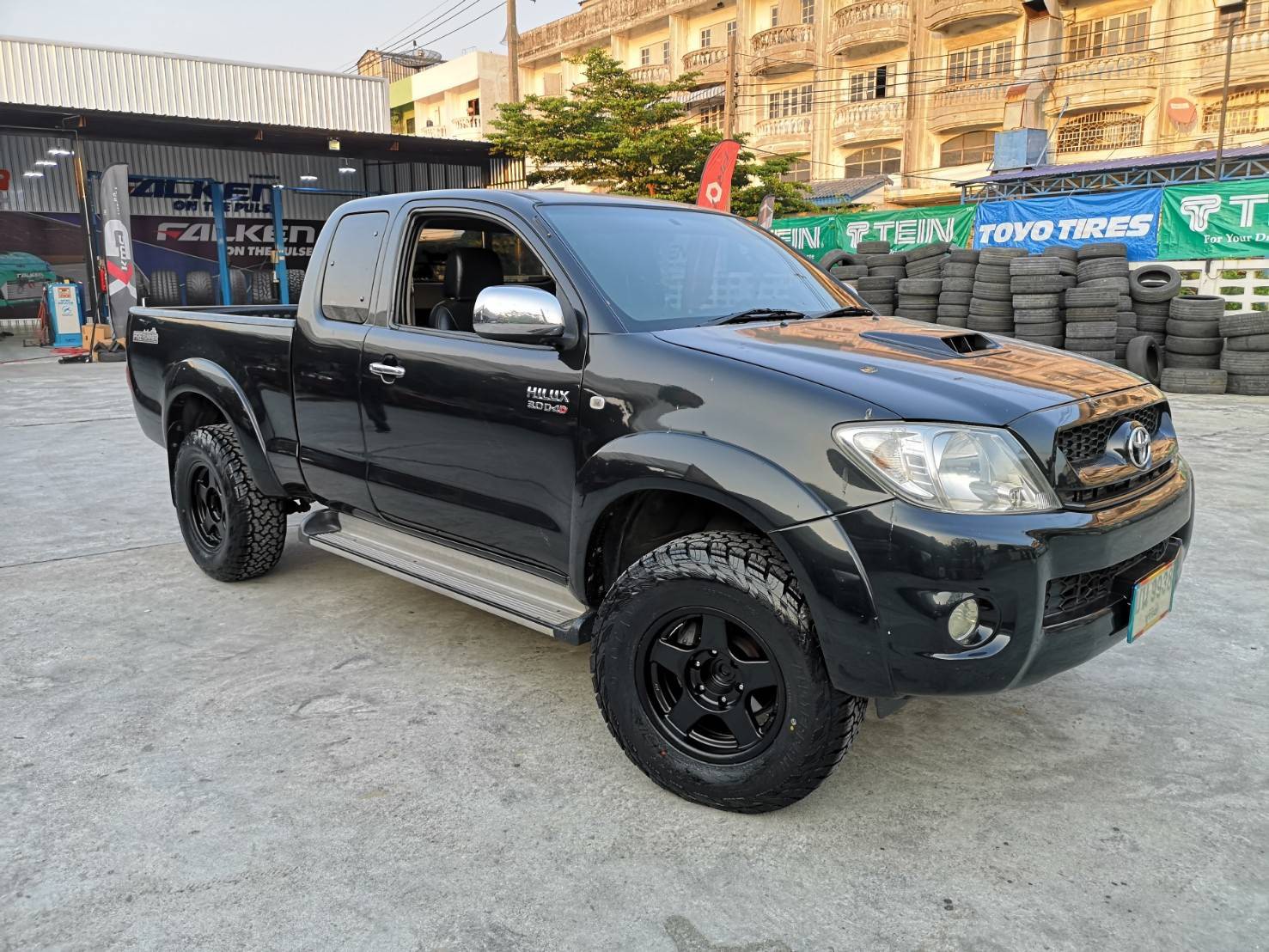 ล้อ BRADLEY ขอบ16 กว้าง8 6x139.7 offset+0