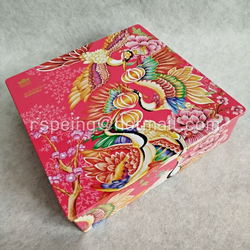 กล่องขนมไหว้พระจันทร์ ลายนกคาบโคม มังกรทองภัตตาคาร