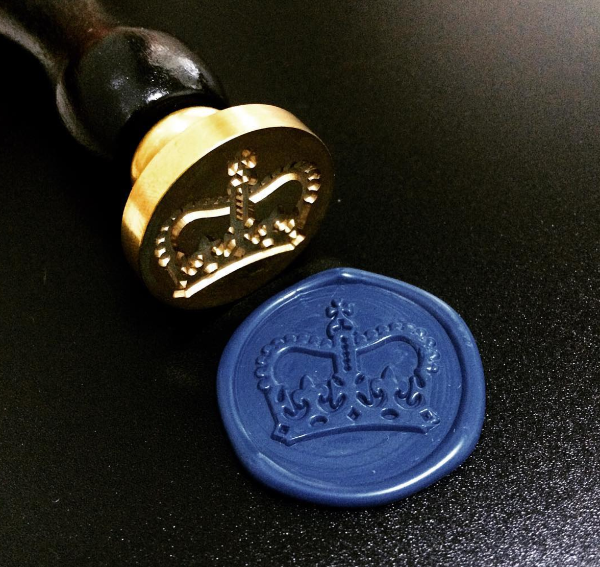 Crown "มงกุฏ" 2.5 cm