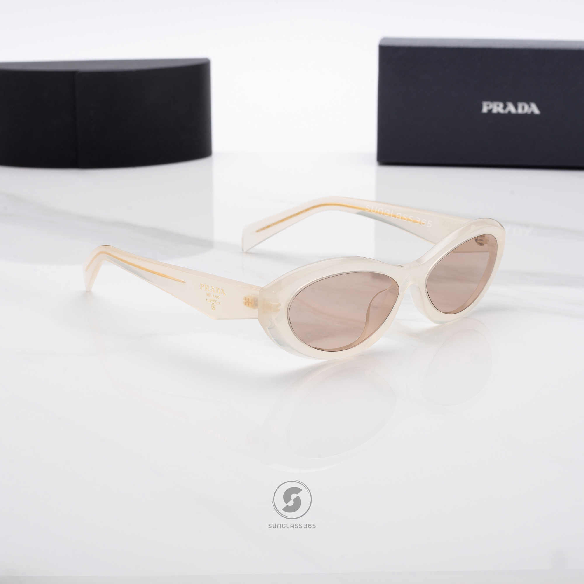 PRADA Symbole PR26ZSF 12V4I2 Opal Milk