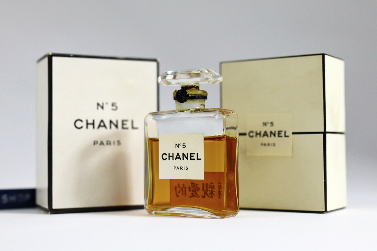 [Vintage] 🌟 CHANEL N°5 Parfum 14ml Flat Stopper [EXTRAIT T.P.M Size] Splash แบบแต้ม - น้ำหอม Vintage