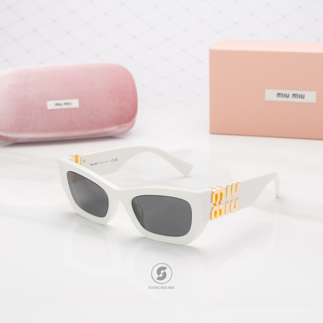 แว่นกันแดด Miu Miu Glimpse MU09WS 1425S0
