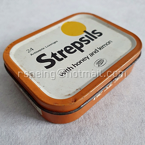 กล่องยาอม Strepsils with Honey and Lemon