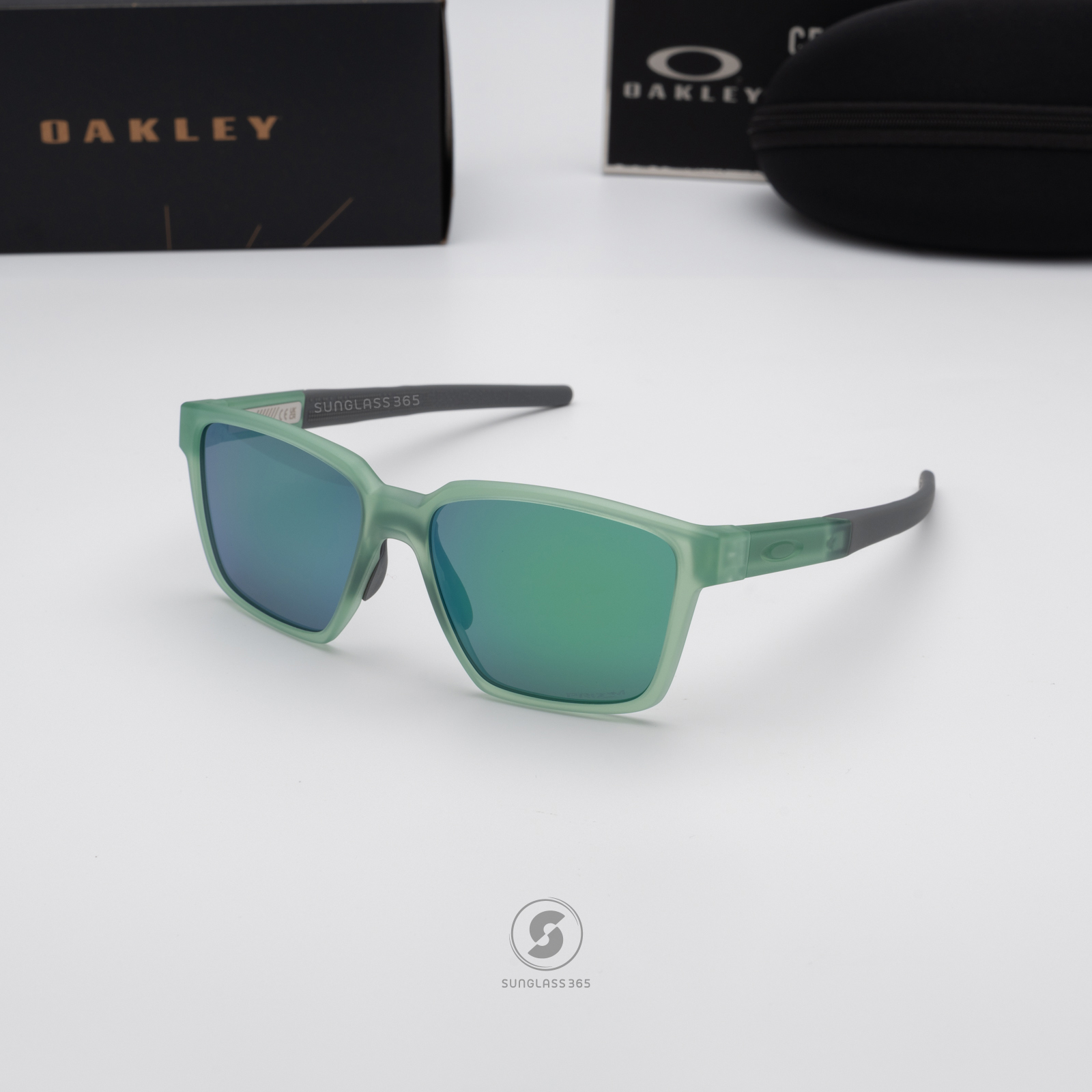 Oakley Actuator SQ OO9430-02 Matte Transparent Jade Prizm Jade