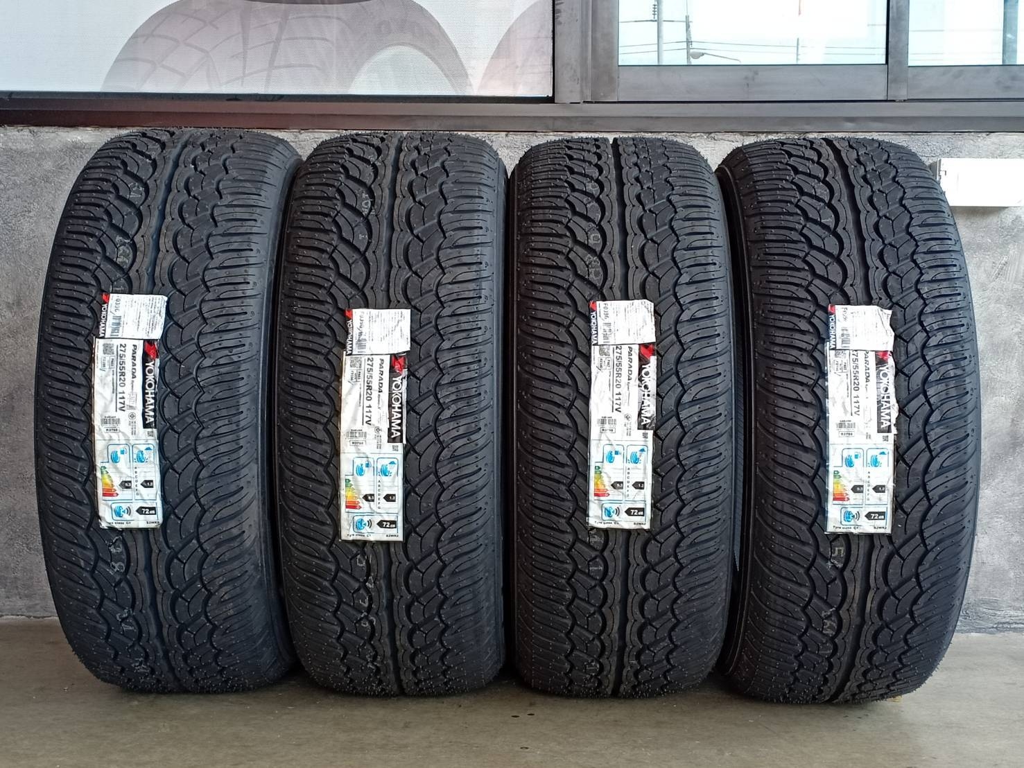 YOKOHAMA 275/55R20 PARADA PA02 117V MADE IN JAPAN