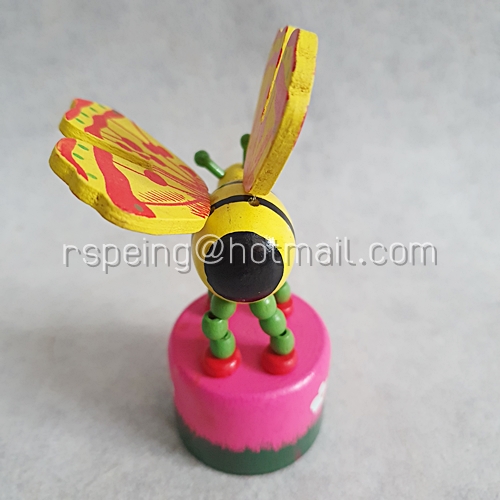 ของเล่นหุ่นไม้ผีเสื้อ กดยุบปล่อยยืน