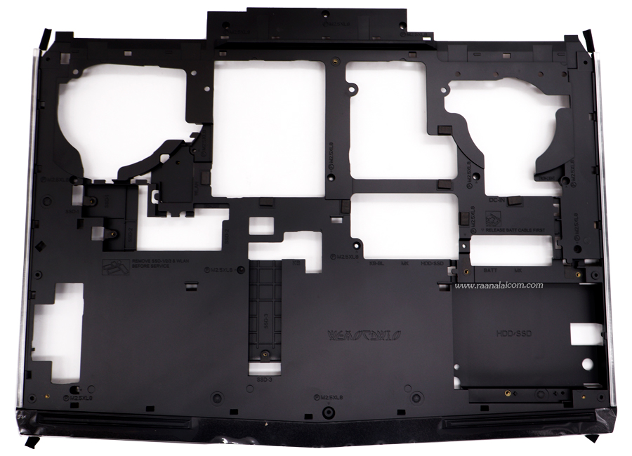 บอดี้ล่าง Dell Alienware 17 R4 Original ราคา พิเศษ Bottom Base Dell Alienware 17 R4 ตรงรุ่น ตรงสเปค ใช้งานได้ดีเยี่ยม