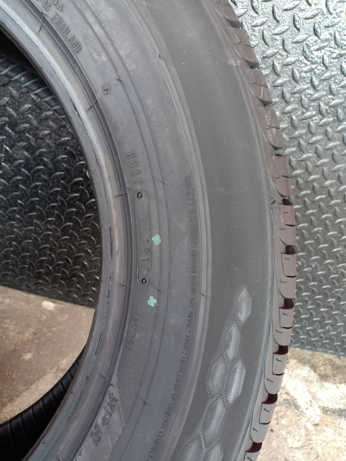 #แนะนำยางรถ #ขอบ18 #ราคาสุดคุ้ม #รถกระบะ DUNLOP GRANDTREK PT3 Size:265/60R18 ปี19 (MADE IN THAILAND)