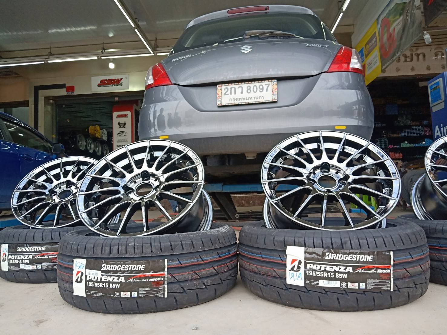 RS05RR FLOWFORMING สี LIMITED ขอบ15พร้อมยาง YOKOHAMA ผ่อนเดือนละ 2500 เท่านั้น