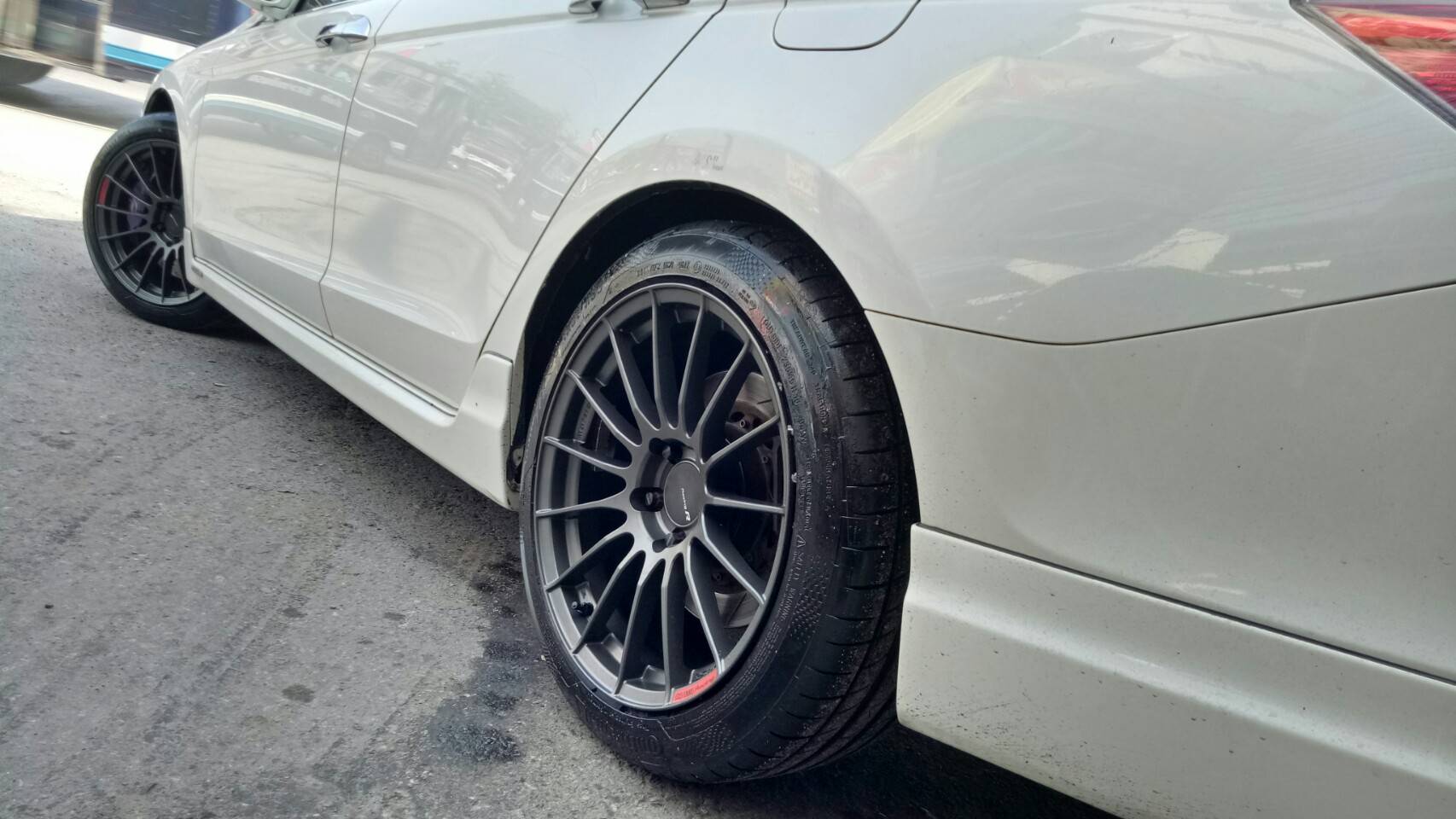 ล้อแท้ ENKEI RS05RR ขอบ18