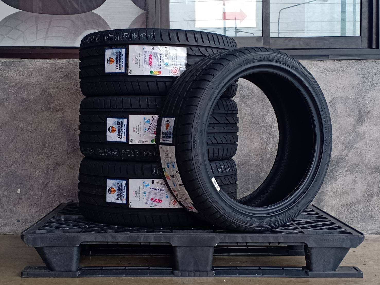 SAILUN 245/40ZR19 ATREZZO ZSR 98W MADE IN CHINA