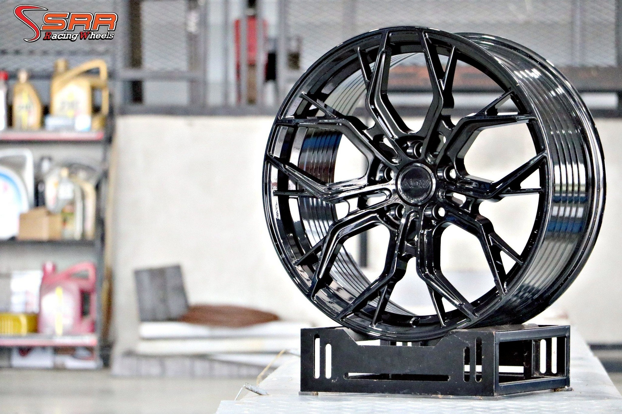 ล้อเบา FLOW FORMING ขอบ 18 5รู108 เข้ามาใหม่