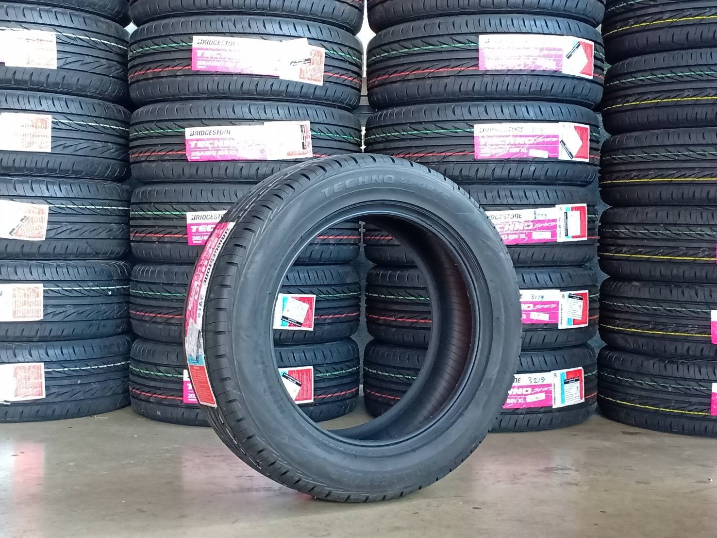 BRIDGESTONE TECHNO SPORTS 205/55-16 ปี19 ราคาพิเศษ