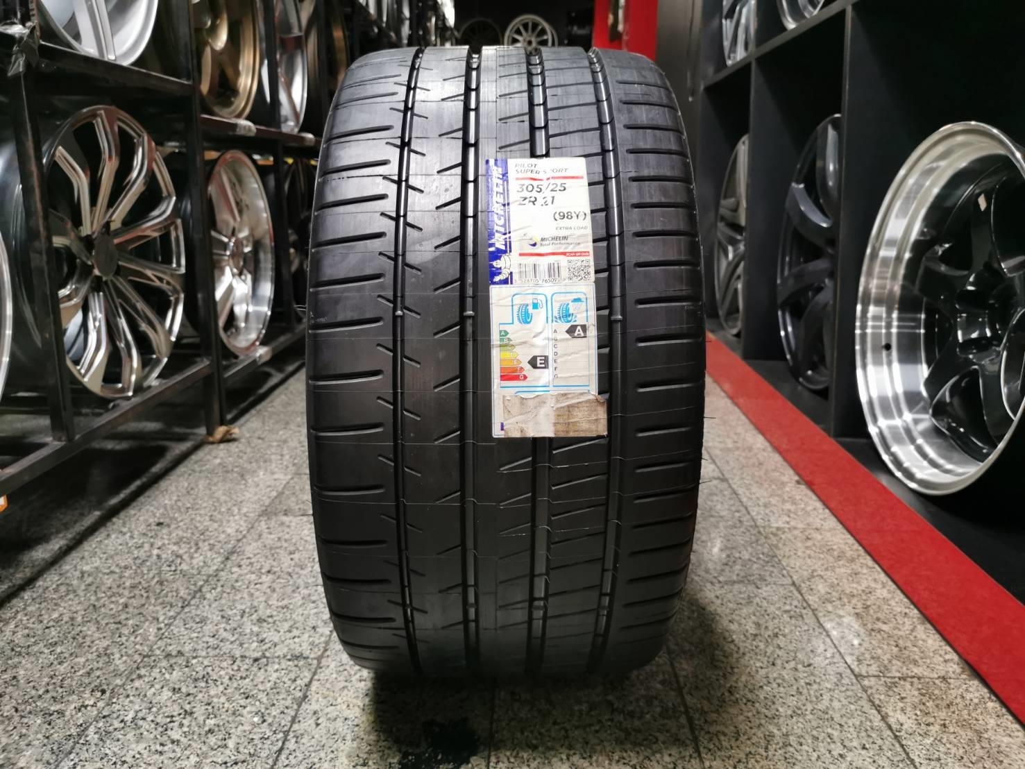 MICHELIN PILOT SUPER SPORT 305/25ZR21 ราคาถูก