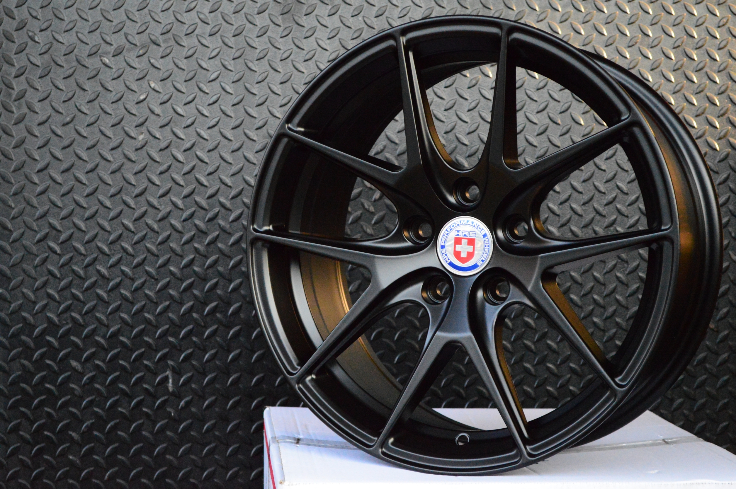ล้อใหม่ HRE P101