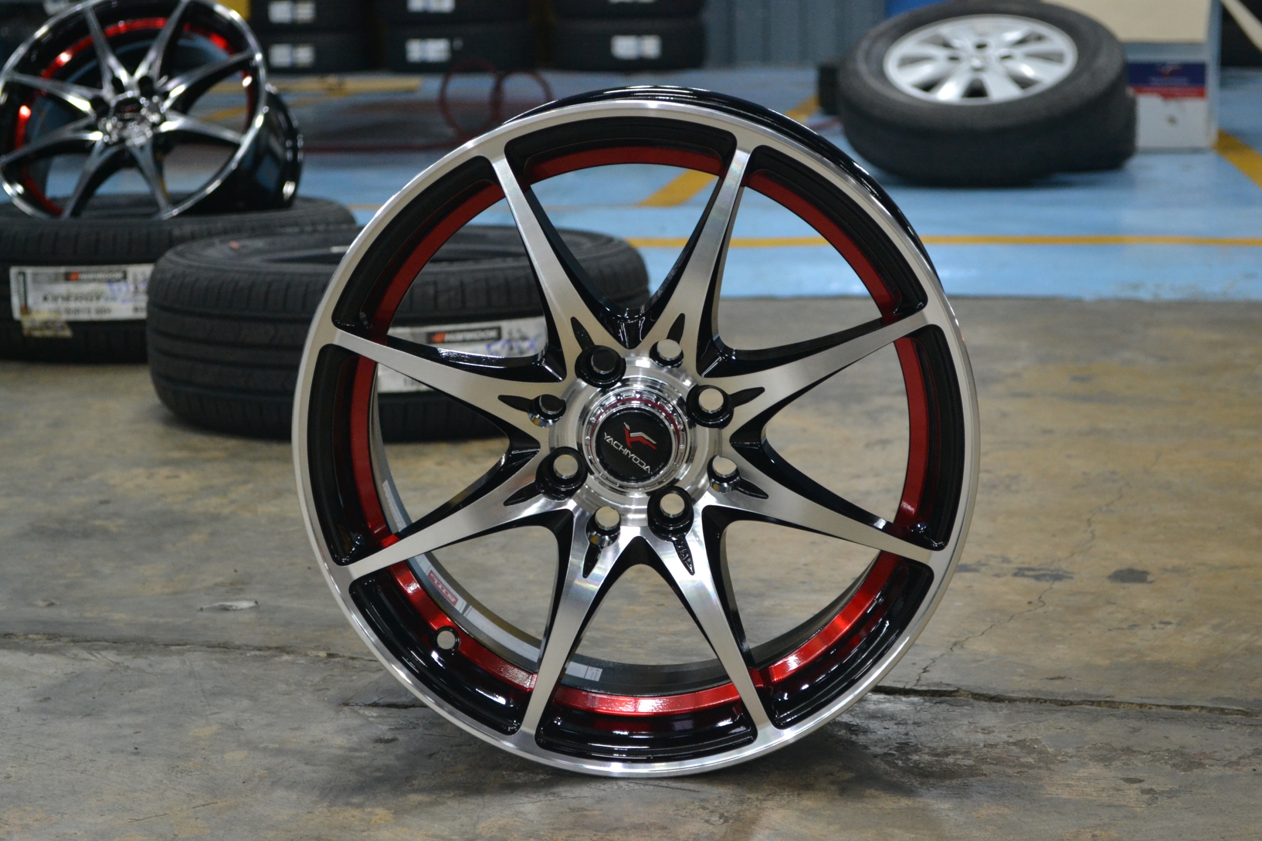 YACHIYODA LW01 ราคาถุก ใส่รถเก๋ง