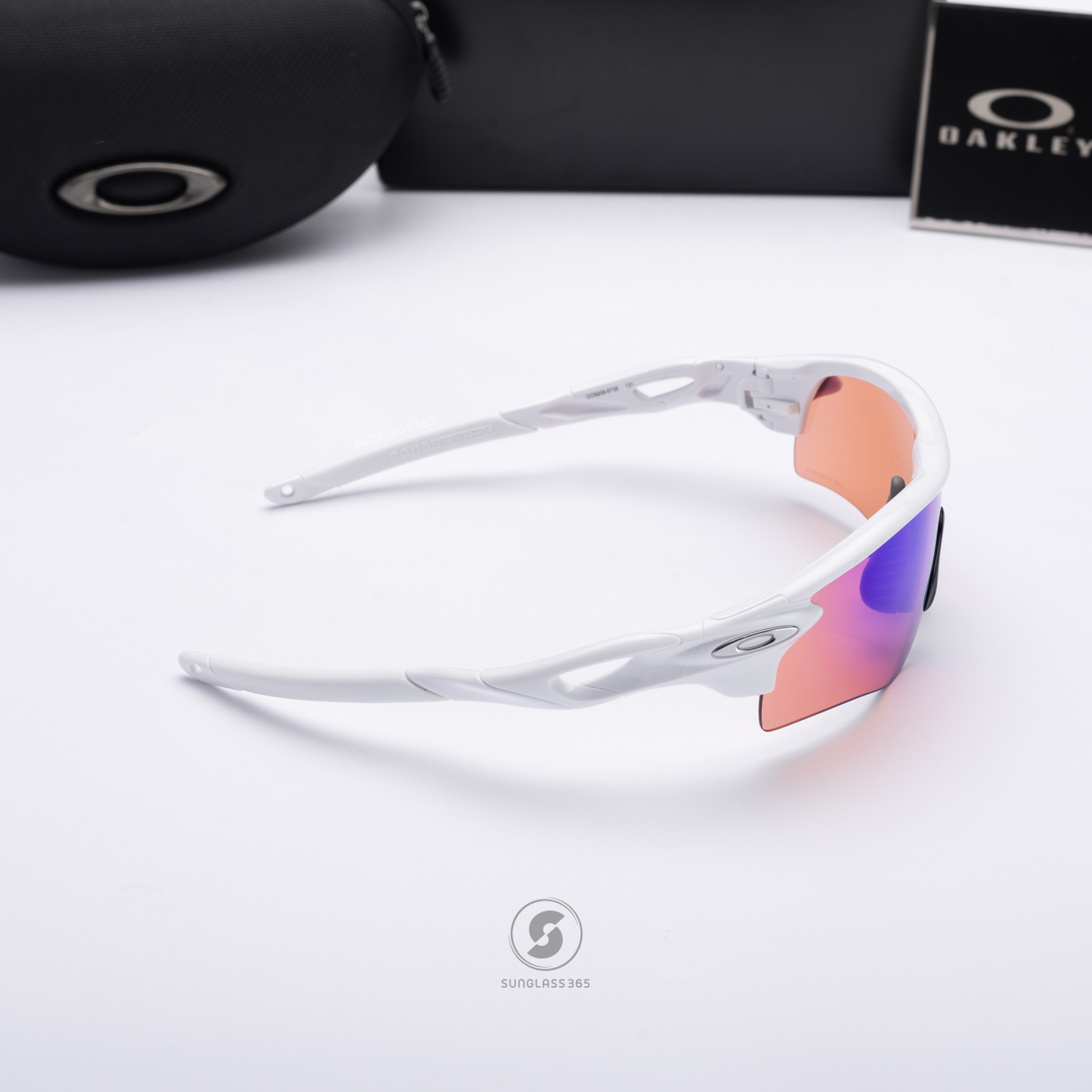 Oakley OO9206-67 RADARLOCK PATH Polished White Prizm Golf