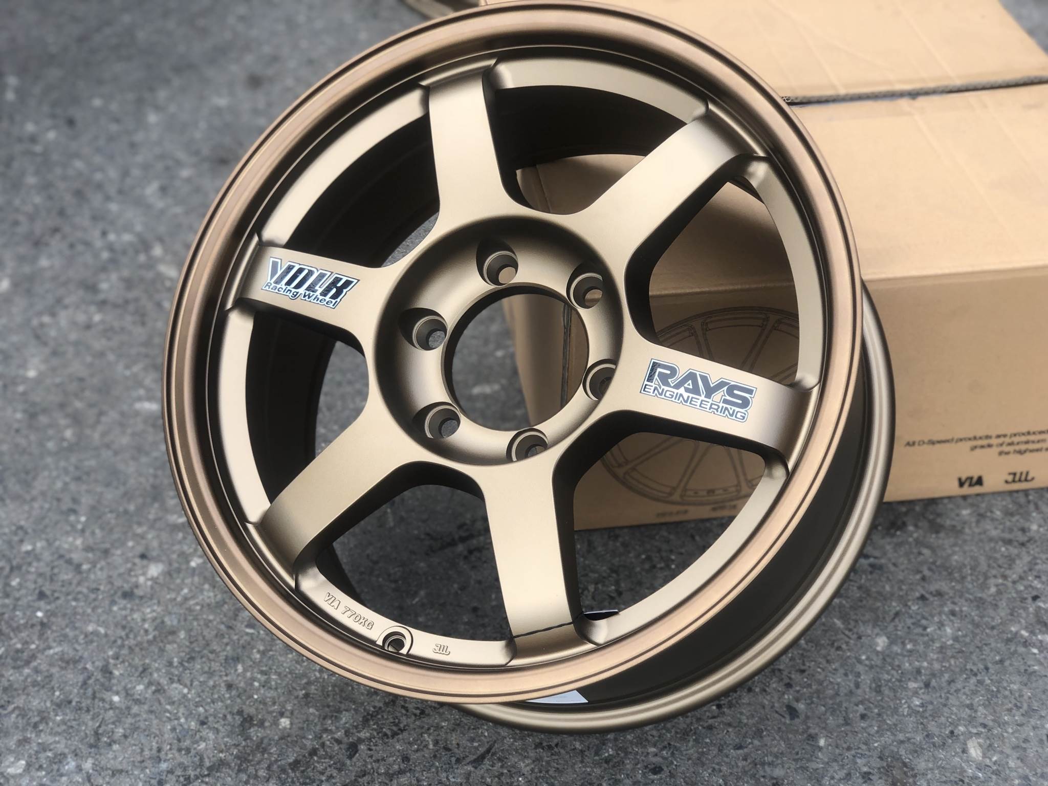 TE37SUV ตัวใหม่ล่าสุด ใส่กะบะ รถตู้ ไม่ยื่น