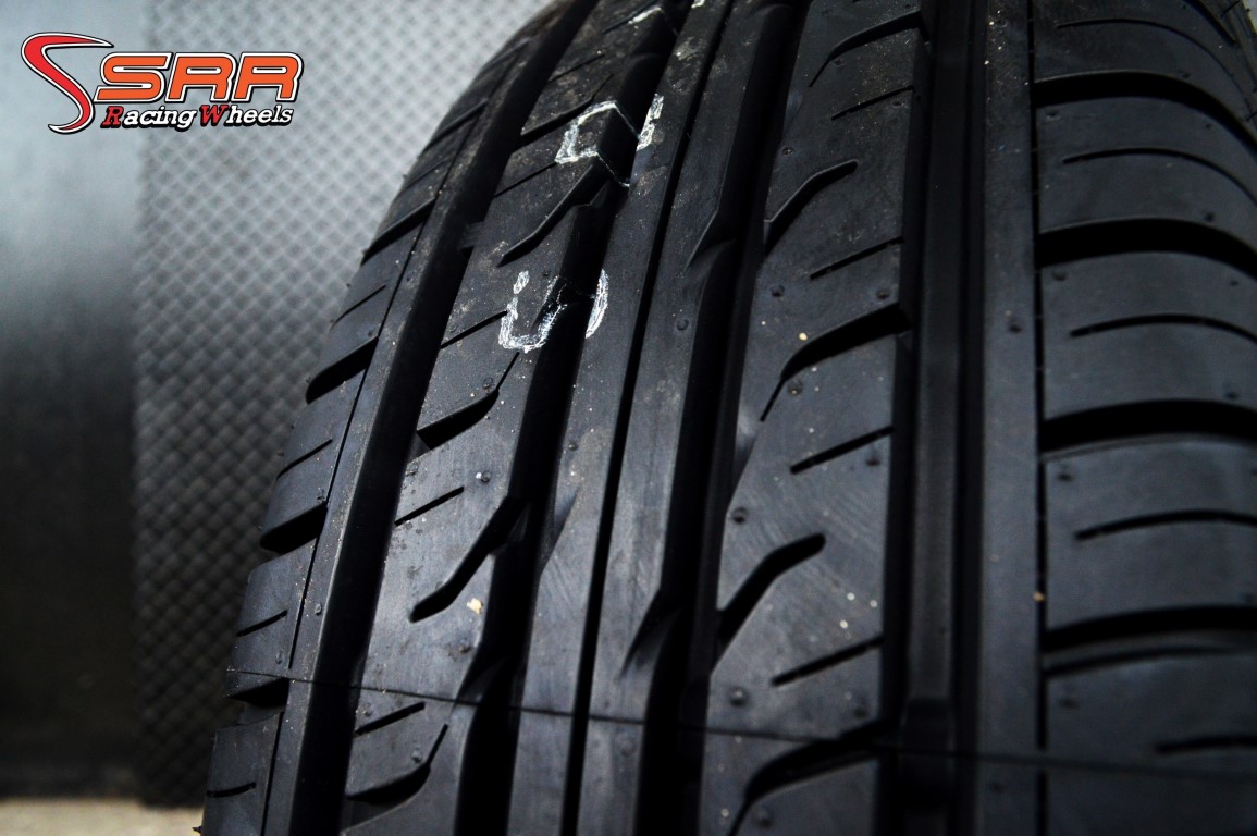 มาใหม่ DUNLOP PT3 215/70-16ซื้อ2แถม2