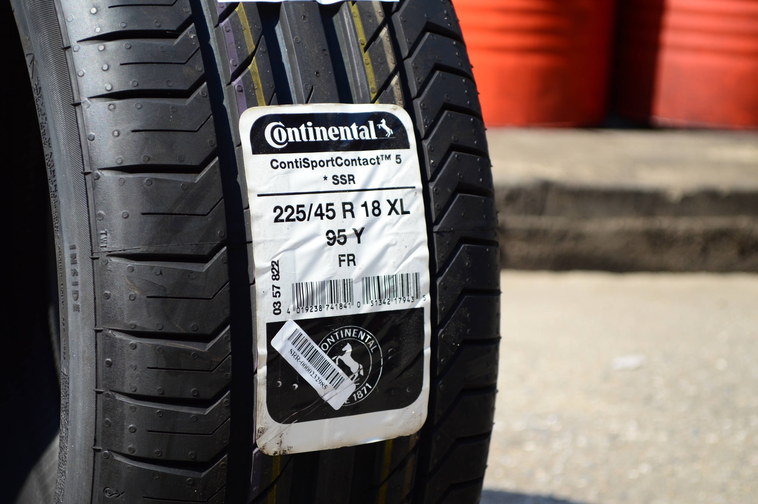 CONTINENTAL CONTACT5 RFT 225/45-18 เส้น 5800 ปกติ 14500