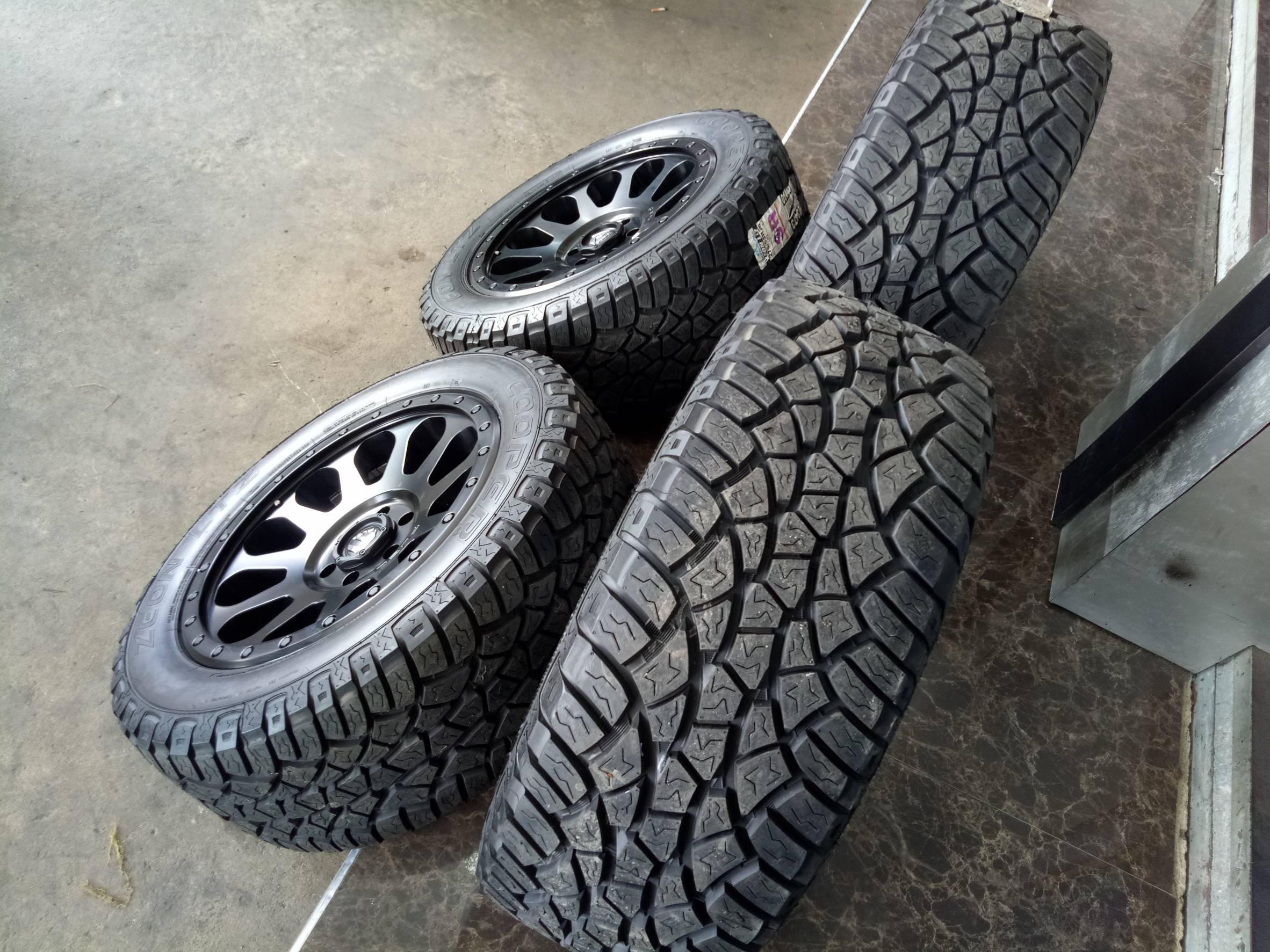 ล้อแท้ FUEL VECTOR D579 ขอบ20