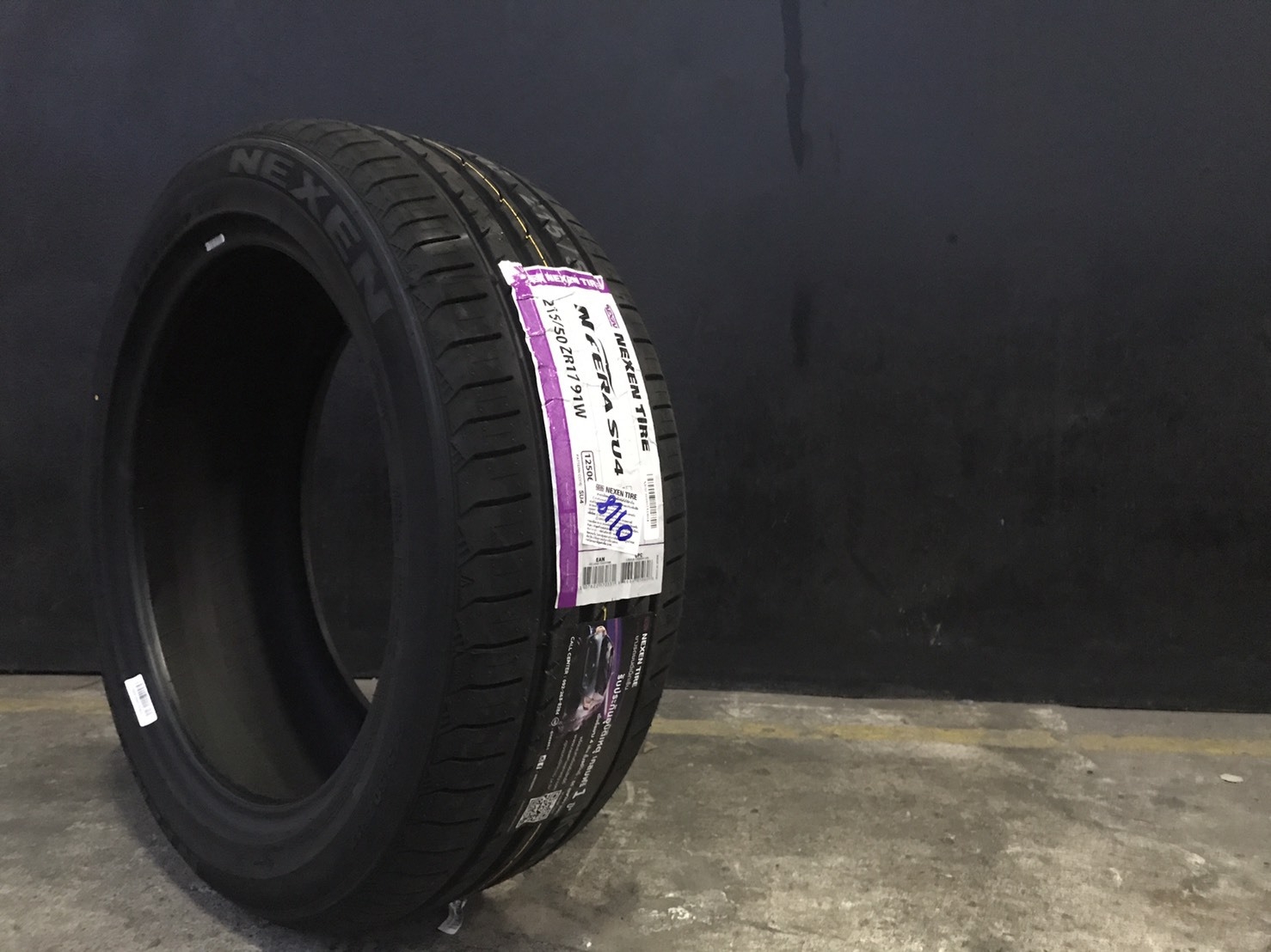 NEXEN NFERA SU4 215/50R17 ซื้อ2แถม2