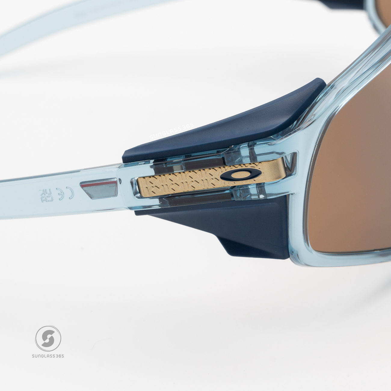 OAKLEY LATCH PANEL OO9404-08 Transparent Stonewash Prizm Tungsten