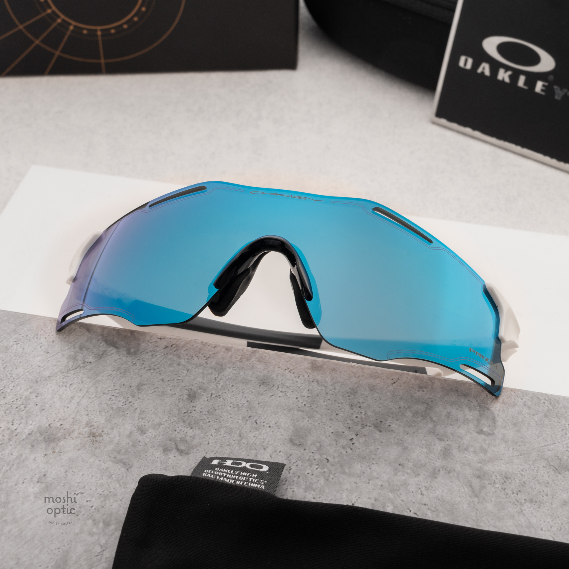 Oakley OO9512D-02 Polished White Prizm Sapphire