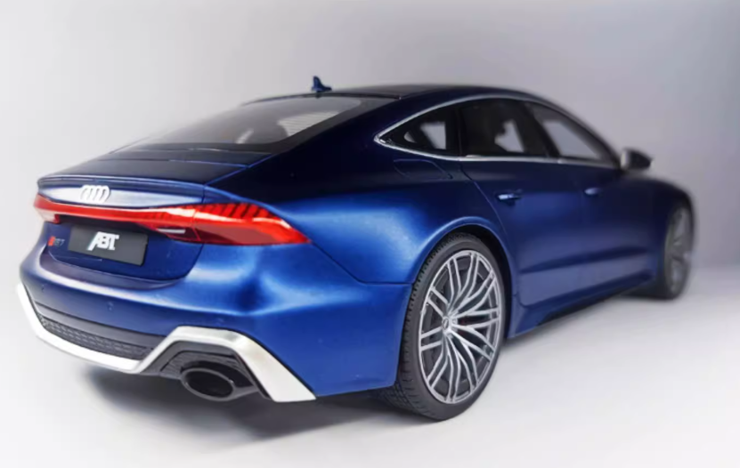 ขาย พรีออเดอร์ โมเดลรถ โมเดลรถยนต์ GT Spirit Audi AB10 RS7 1:18